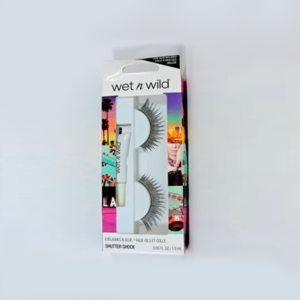 Pestañas Wet N Wild con pegamento
